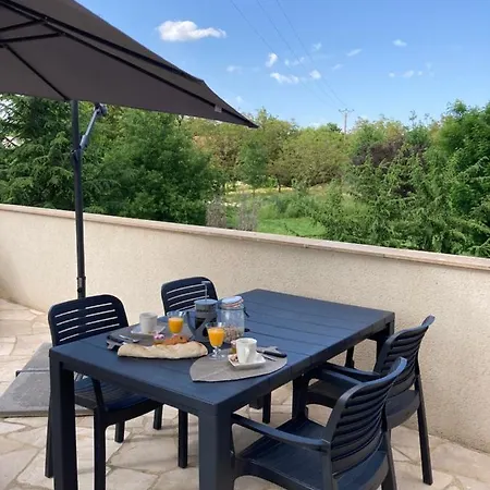 Les Clés Des Champs Côté Jardin *