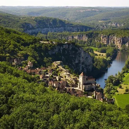 Les Clés Des Champs Côté Jardin Casa de Férias Lacave (Lot)