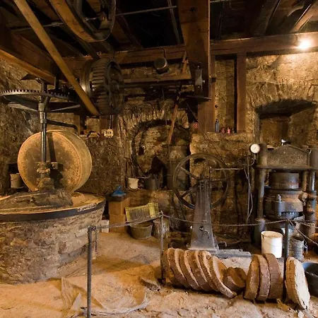 Les Cles Des Champs Cote Jardin בית נופש Lacave (Lot)