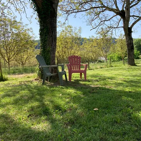 Les Clés Des Champs Côté Jardin Casa de Férias Lacave (Lot)