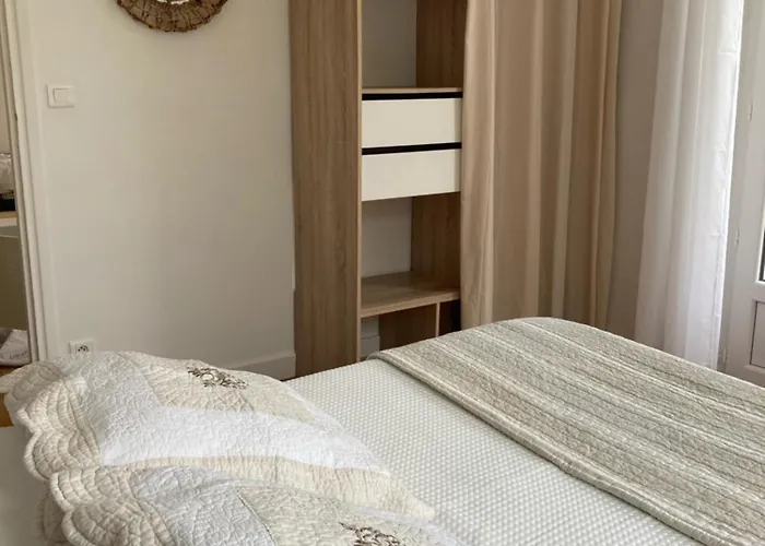 Prázdninový dům Les Cles Des Champs Cote Jardin