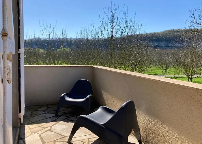 Les Cles Des Champs Cote Jardin * Lacave (Lot)