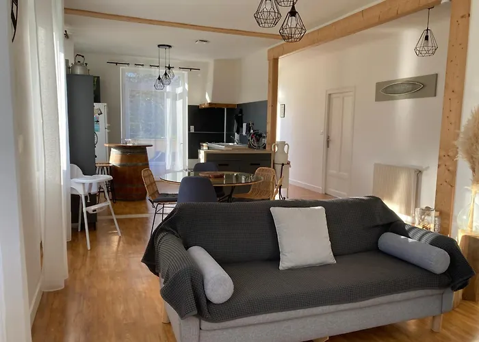 Les Cles Des Champs Cote Jardin